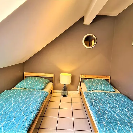 Bei Playmobilland- Grosszuegige Wohnung 3 Apartament Zirndorf